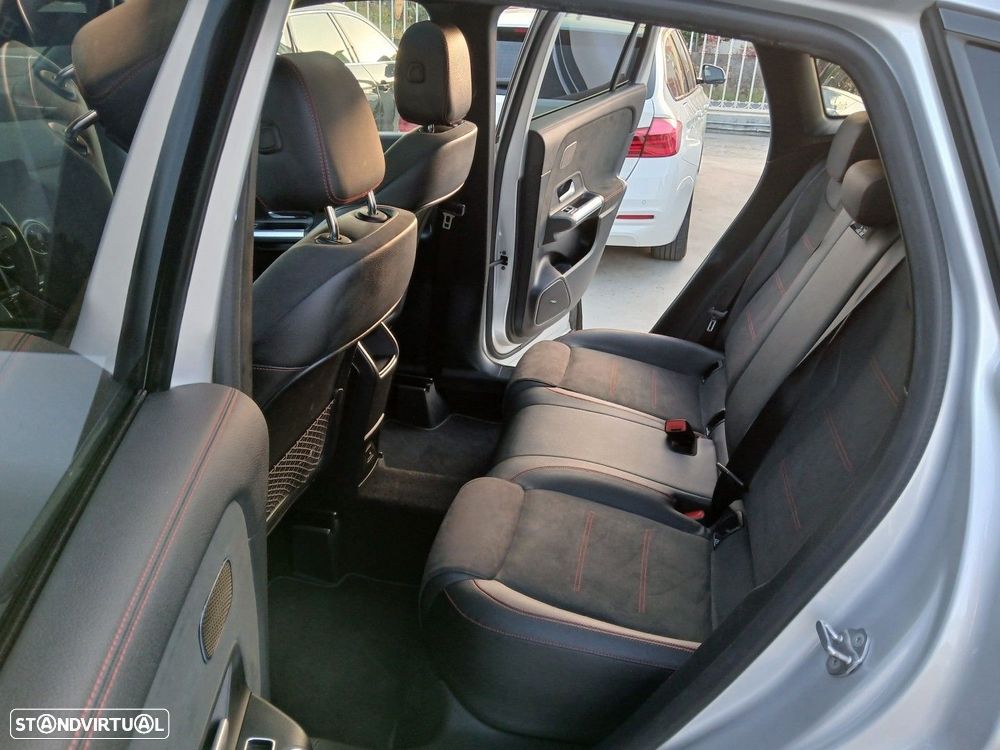 Mercedes-Benz GLA 250 e 8G-DCT AMG Line - 11