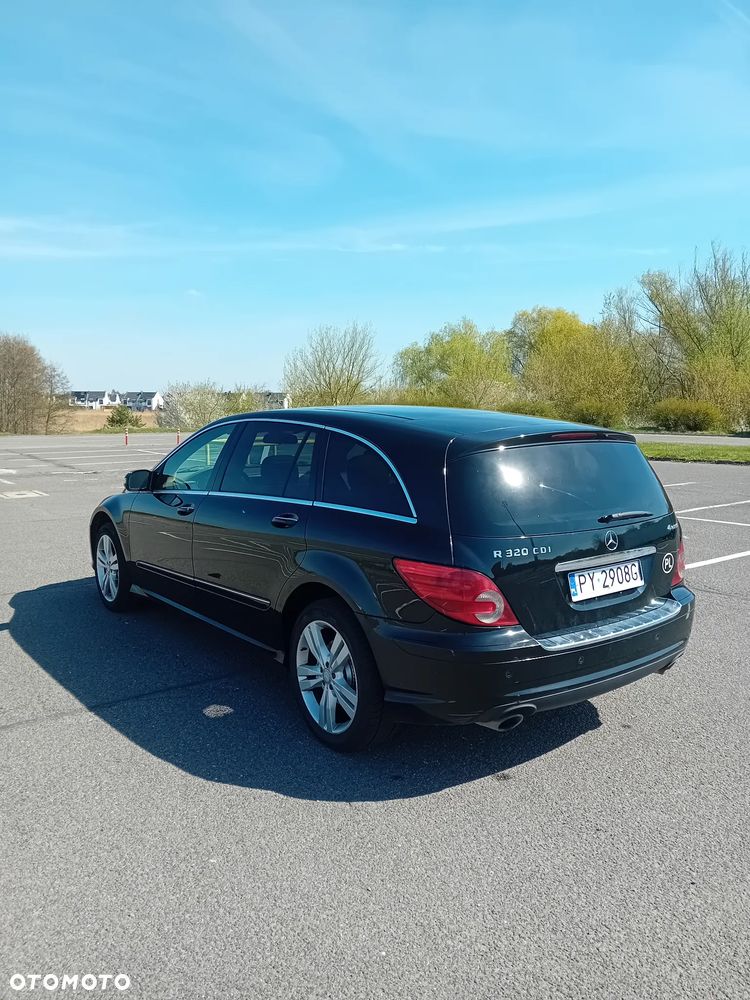 Mercedes-Benz Klasa R 320 CDI L 4-Matic - 21