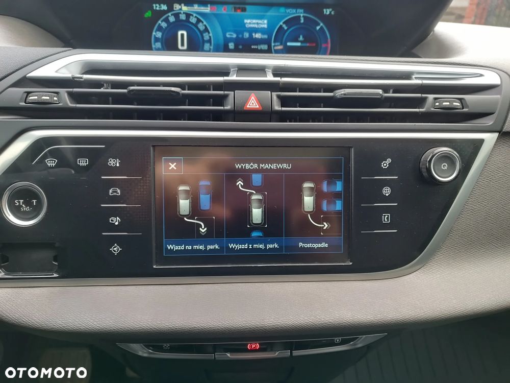 Citroën C4 Grand Picasso BlueHDi 150 EAT6 Exclusive - 23