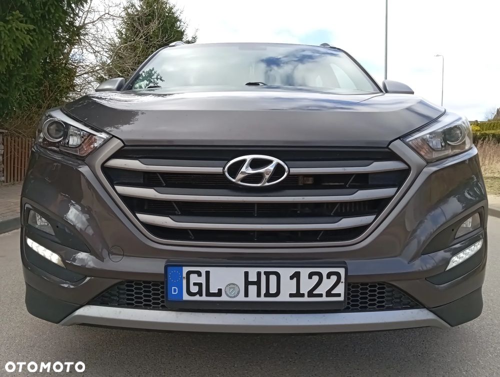 Hyundai Tucson blue 1.7 CRDi 2WD DCT Premium - 19