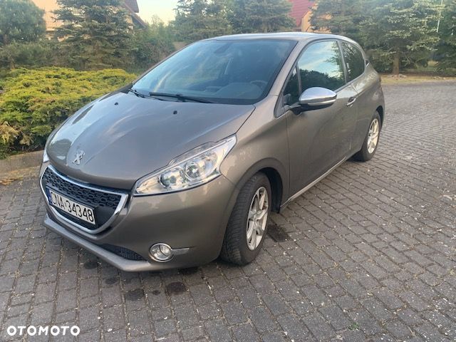 Peugeot 208 1.6 e-HDi Allure STT - 3