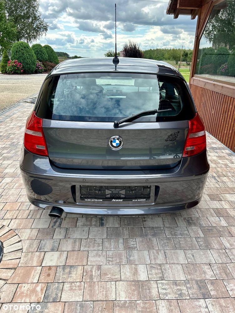 BMW Seria 1 120d DPF - 6