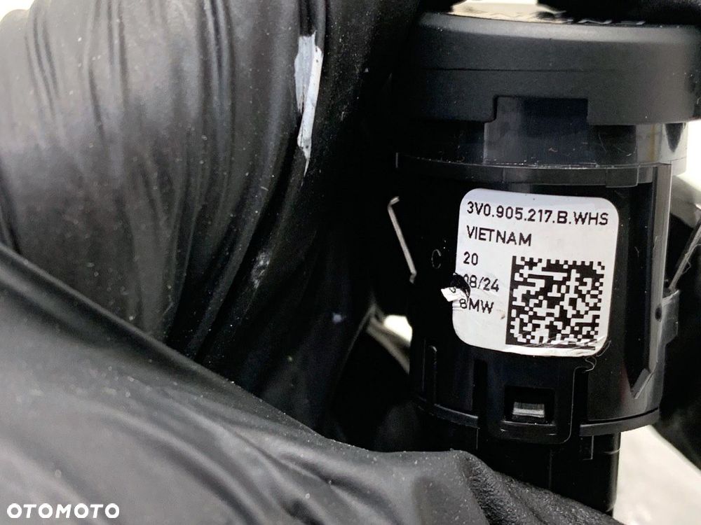 PRZYCISK ZAPŁONU START/STOP  SKODA KAMIQ (NW4) 2019 - 2022 1.5 TSI 110 kW [150 KM] benzyna 2019 - - 5