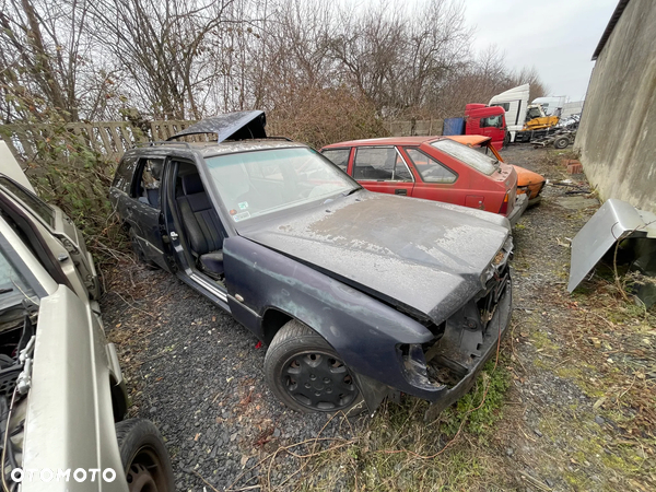 Mercedes W124  NA CZĘŚCI!!!