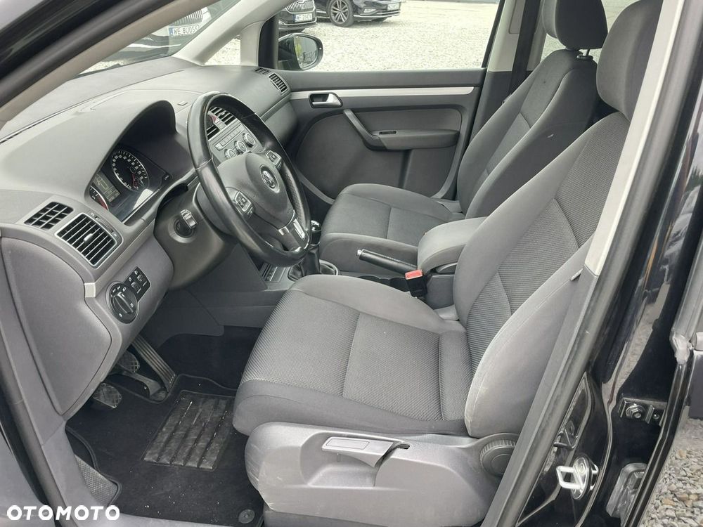 Volkswagen Touran 1.6 TDI DPF Comfortline - 11