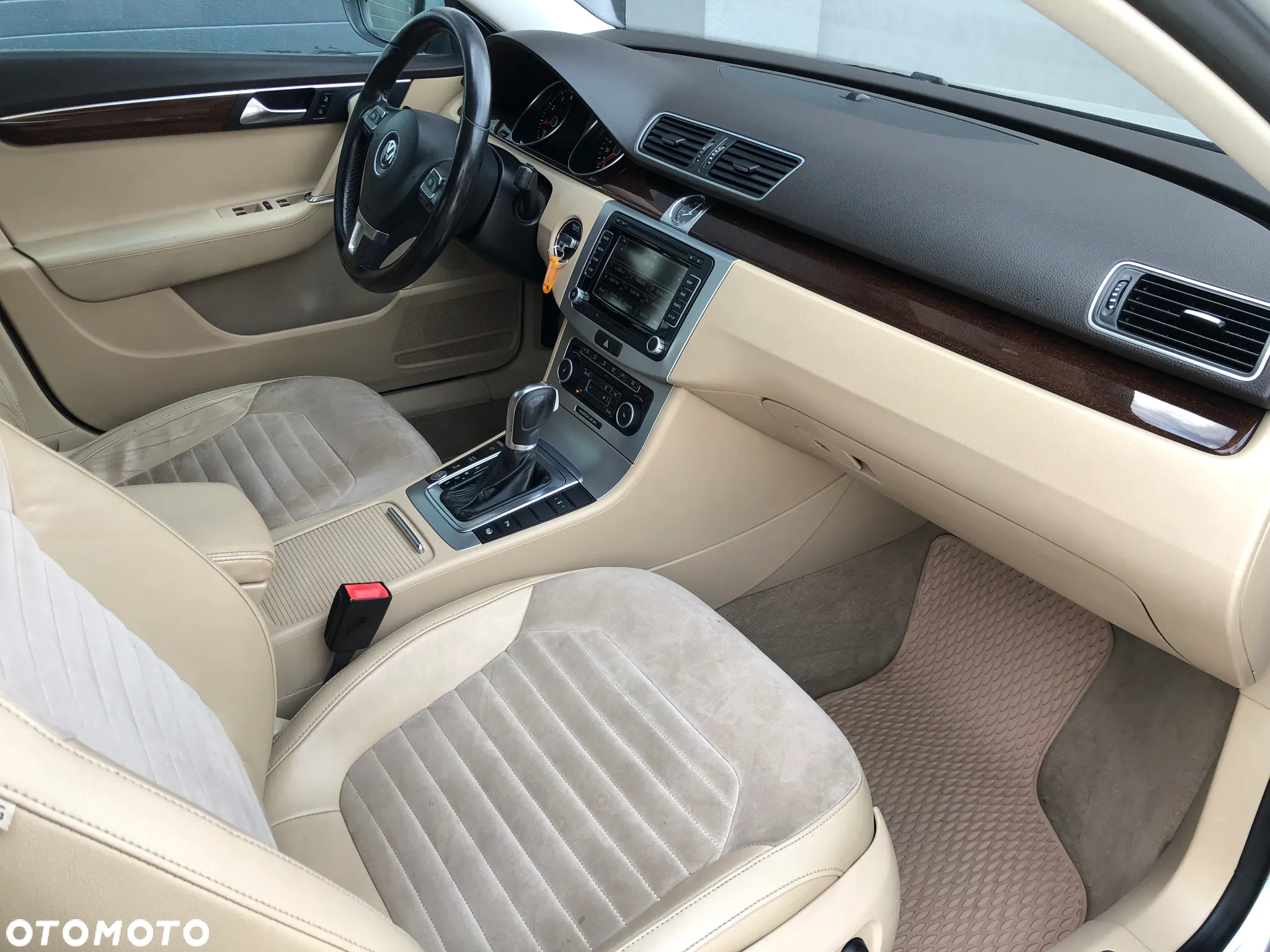 Volkswagen Passat 2.0 TSI Highline DSG - 13