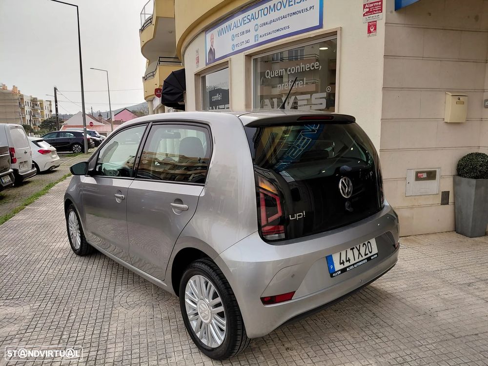 VW Up! 1.0 BlueMotion Move Auto - 4