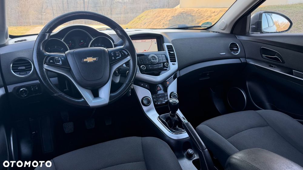 Chevrolet Cruze 1.7 LT - 7