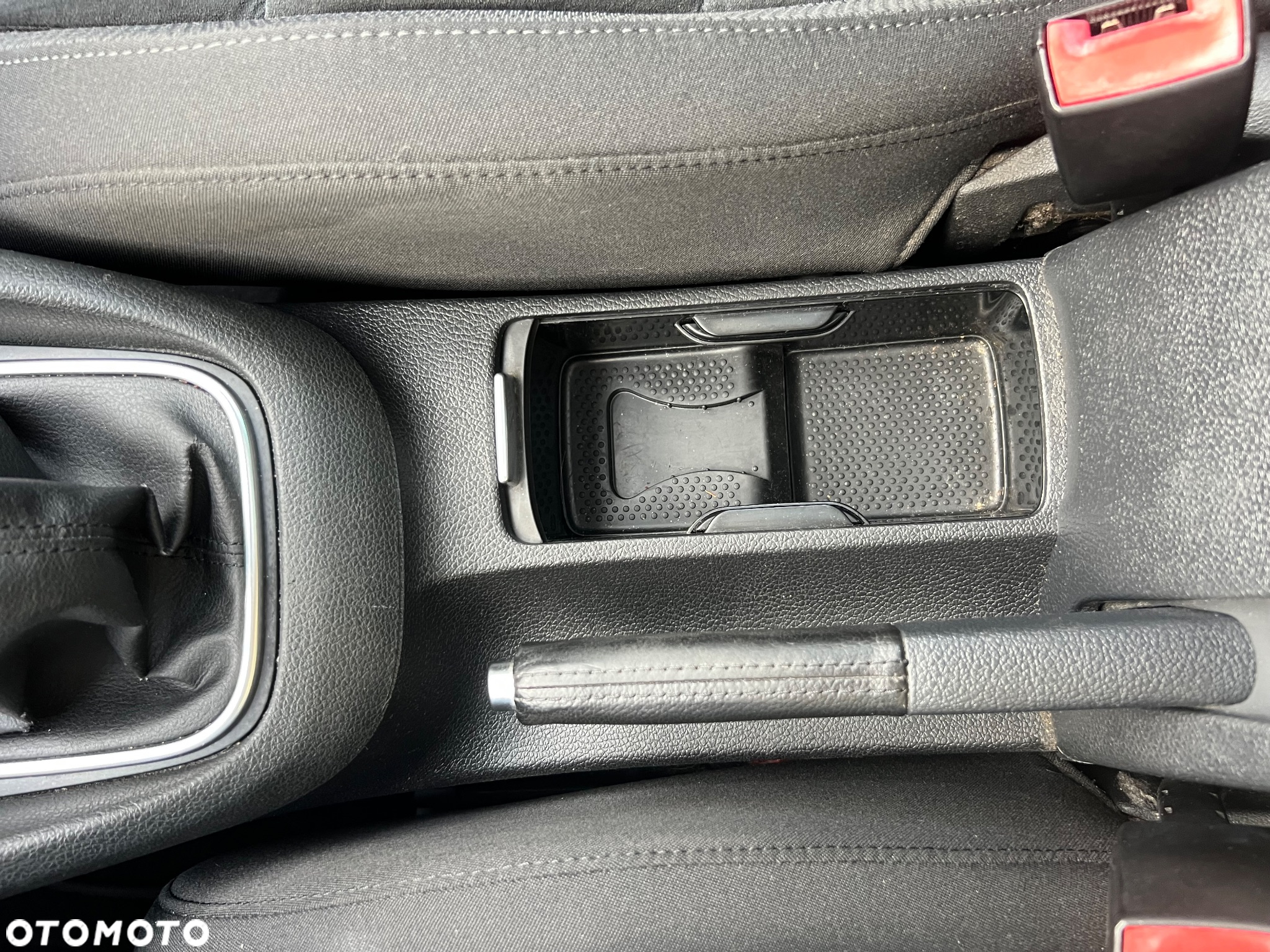 Volkswagen Golf VII 1.4 TSI BMT Highline - 18
