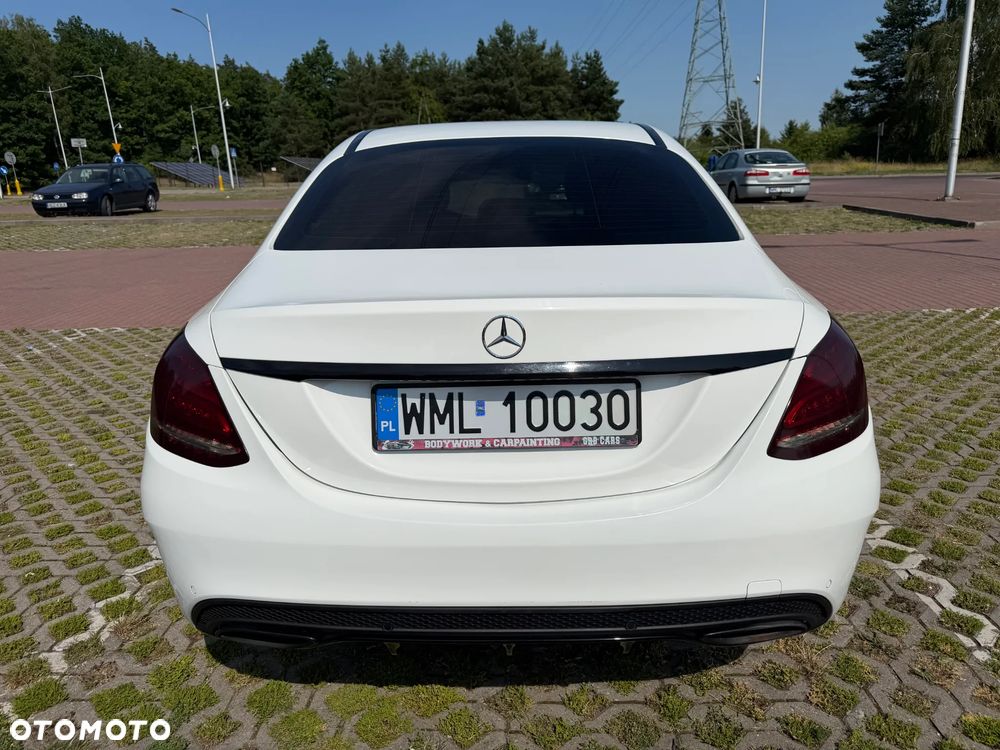 Mercedes-Benz Klasa C 200 4-Matic 7G-TRONIC - 11