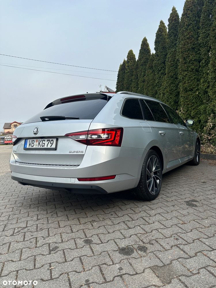 Skoda Superb 2.0 TDI DSG L&K - 10
