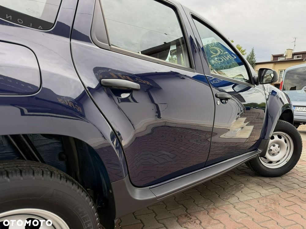 Dacia Duster SCe 115 2WD Essential - 33