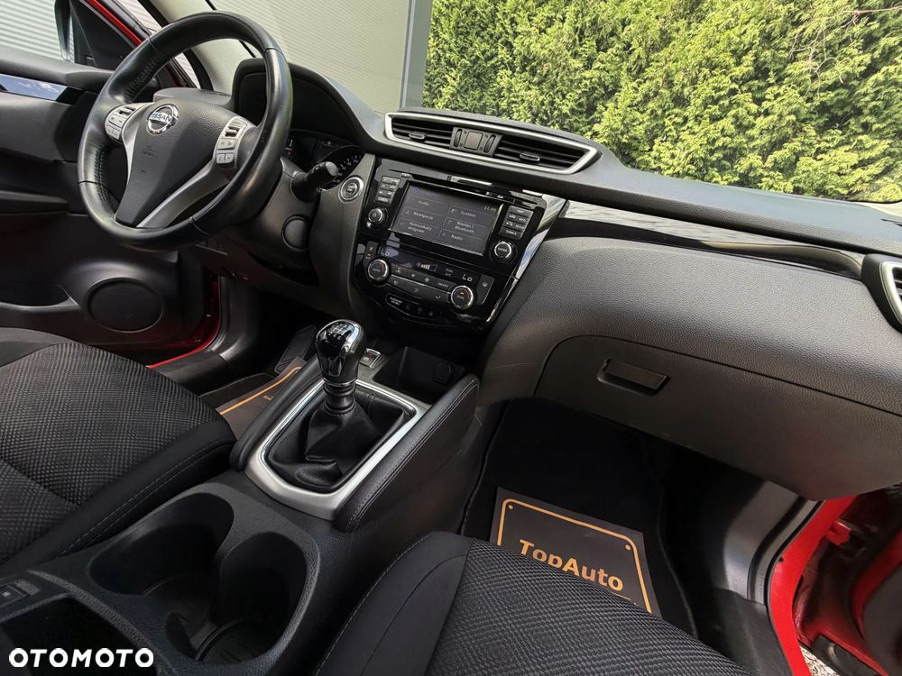 Nissan Qashqai 1.6 DCi N-Connecta - 15