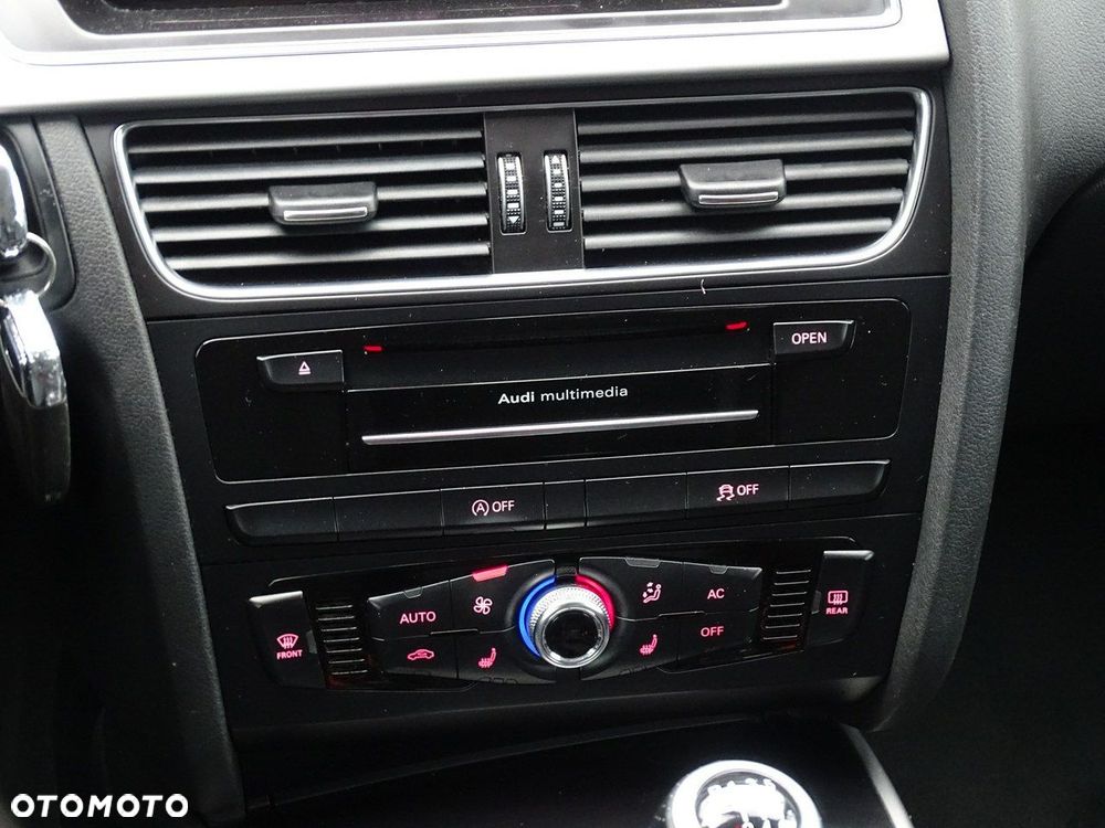 Audi A4 Avant - 27