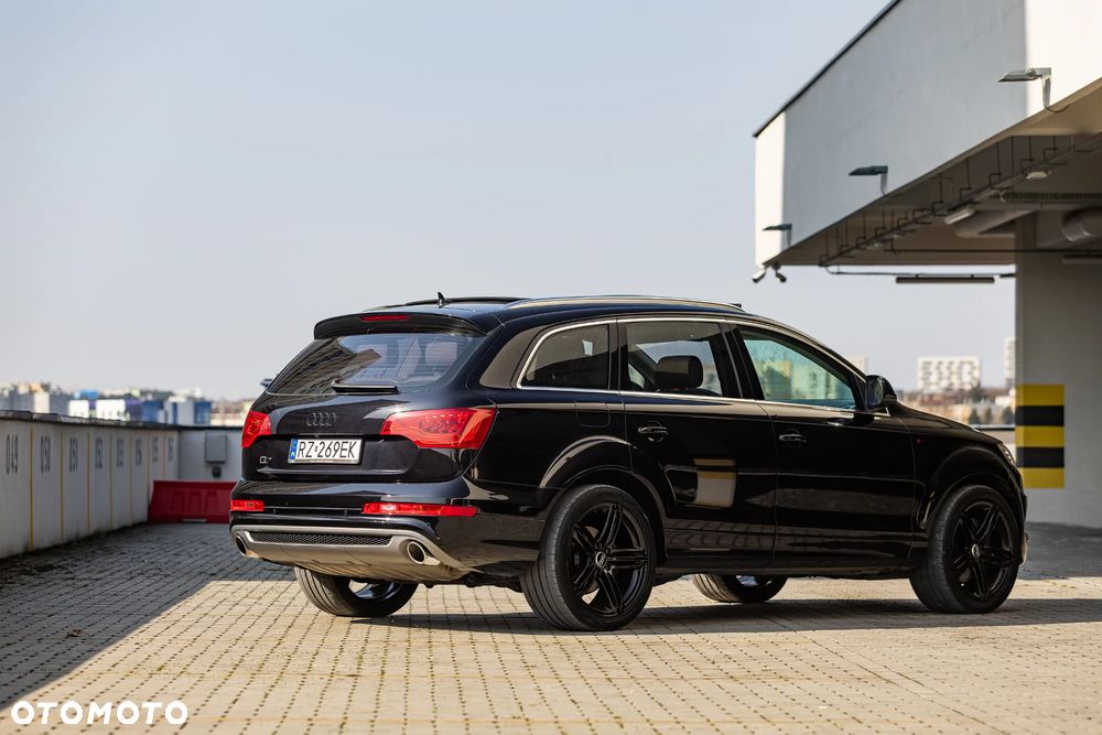 Audi Q7 3.0 TDI DPF clean diesel Quattro Tiptronic - 9