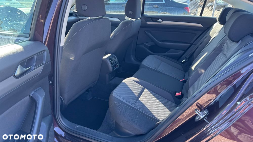 Volkswagen Passat 1.4 TSI ACT (BlueMotion Technology) DSG Comfortline - 28