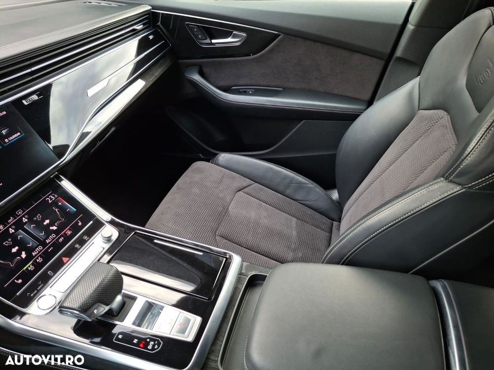 Audi Q8 3.0 50 TDI quattro Tiptronic MHEV - 35
