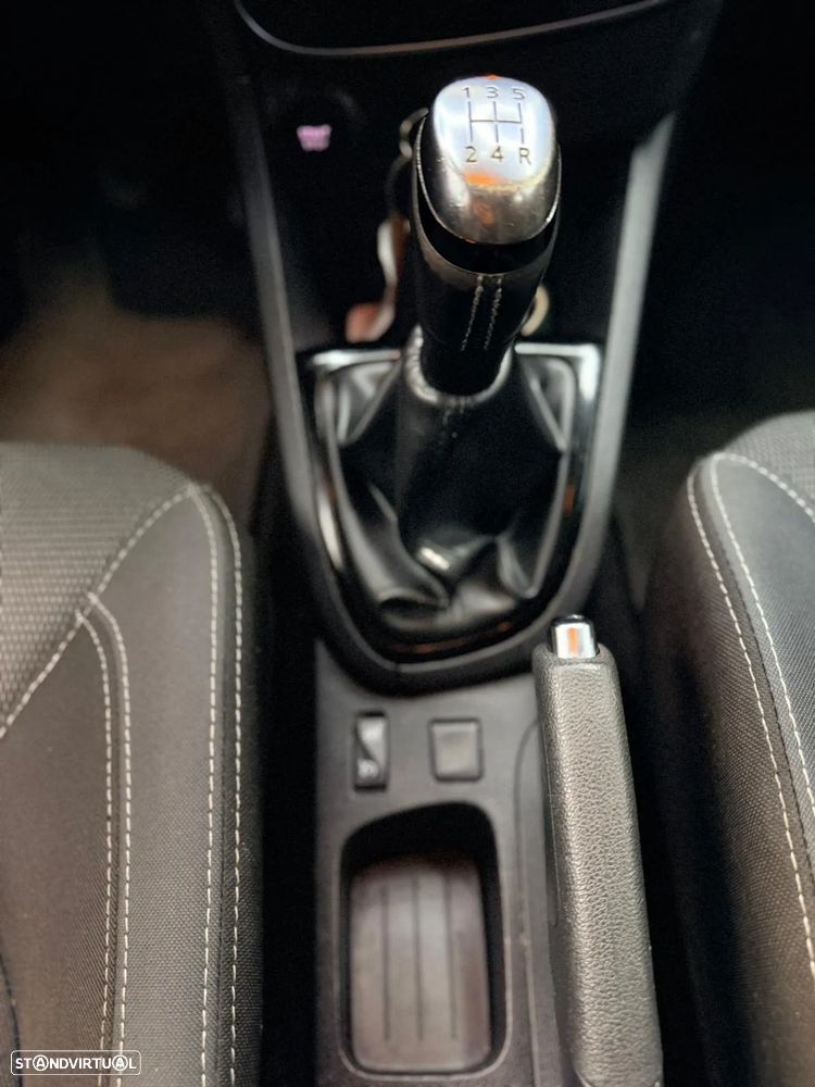 Renault Clio 1.5 dCi Comfort - 11