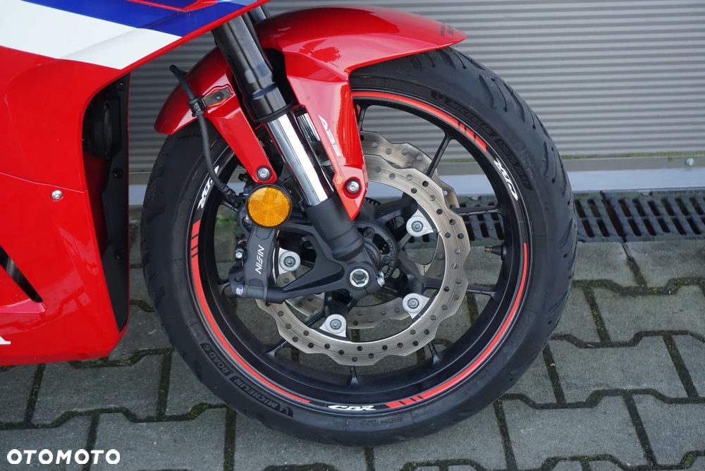 Honda CBR - 10