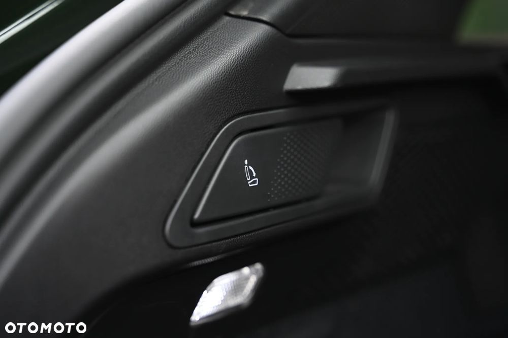 Porsche Macan Turbo 100kWh - 19
