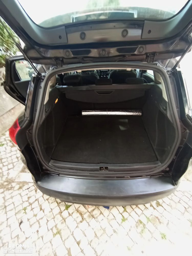 Renault Clio Sport Tourer - 14