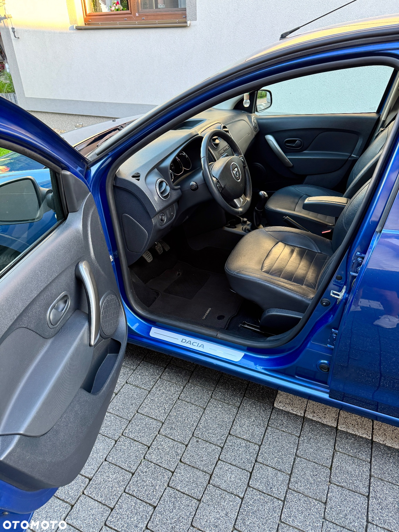 Dacia Sandero 0.9 TCe SL Celebration S&S - 11