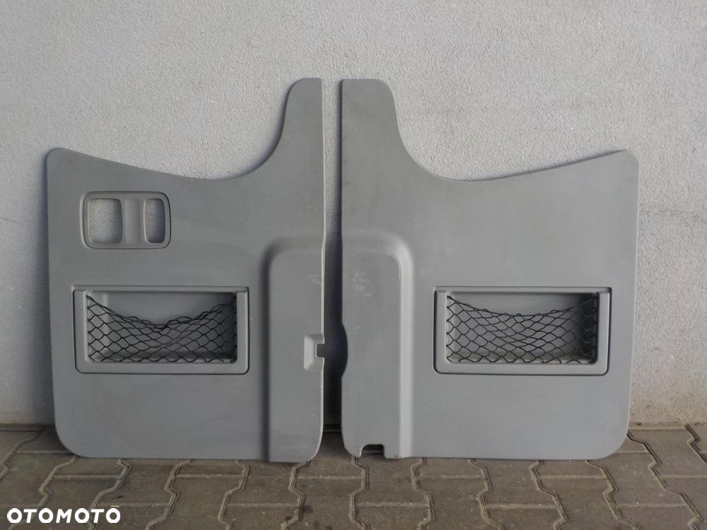 VW CRAFTER SPRINTER 906 06- BOCZEK TAPICERKA TAPICERKI DRZWI TYŁ - 1