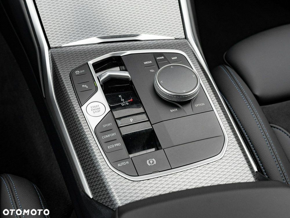 BMW Seria 3 320d xDrive M Sport sport - 18