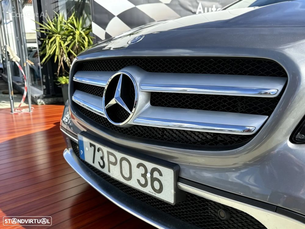 Mercedes-Benz GLA 180 CDI Urban - 5