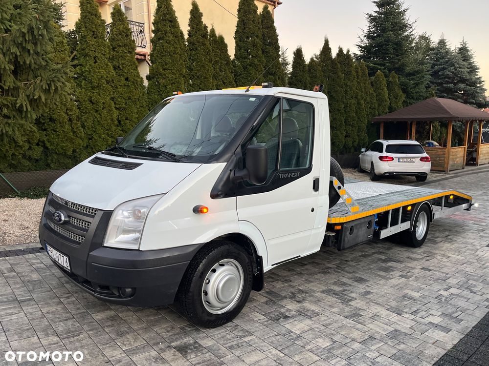 Ford Transit - 32