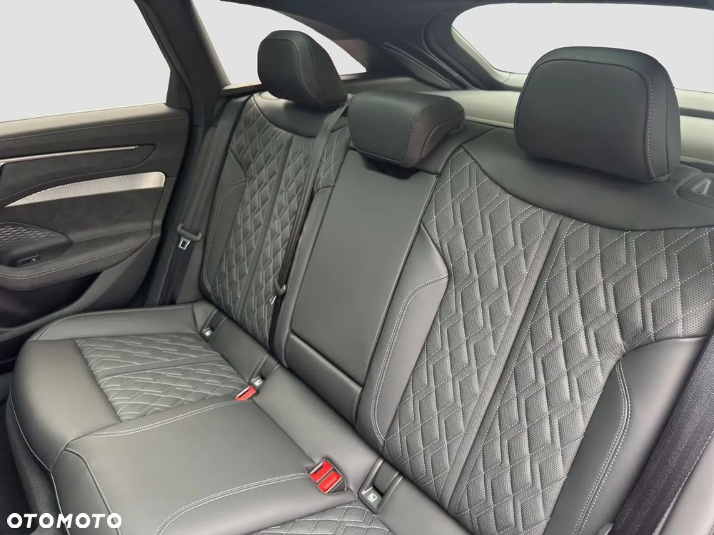 Audi A6 - 15