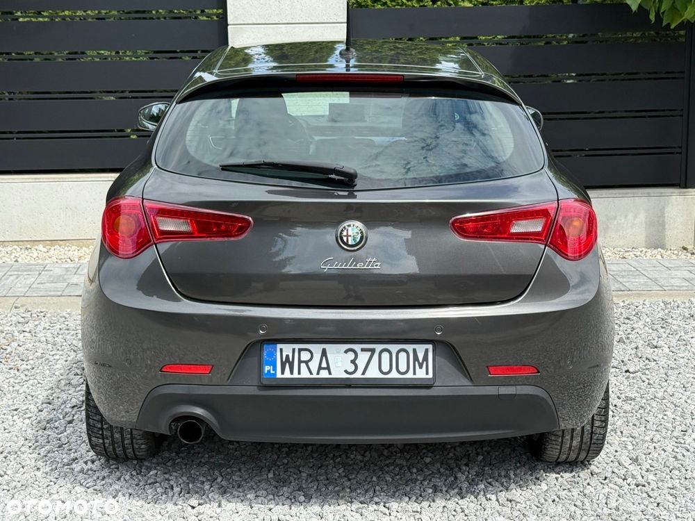 Alfa Romeo Giulietta 1.4 TB MultiAir Exclusive - 11