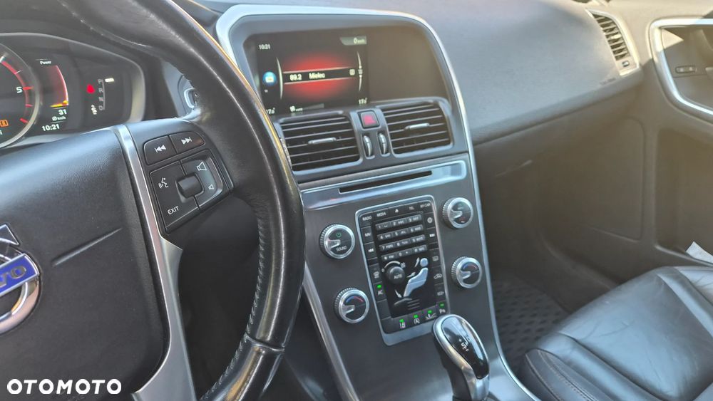 Volvo XC 60 D4 Drive-E Summum - 4