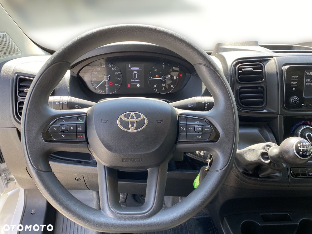 Toyota PROACE MAX - 15