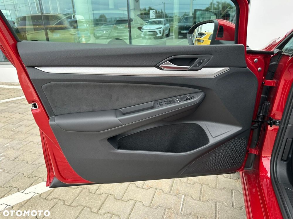 Volkswagen Golf 1.5 TSI Life Plus - 9