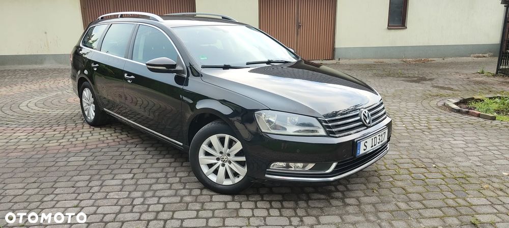 Volkswagen Passat 1.6 TDI Comfortline - 1