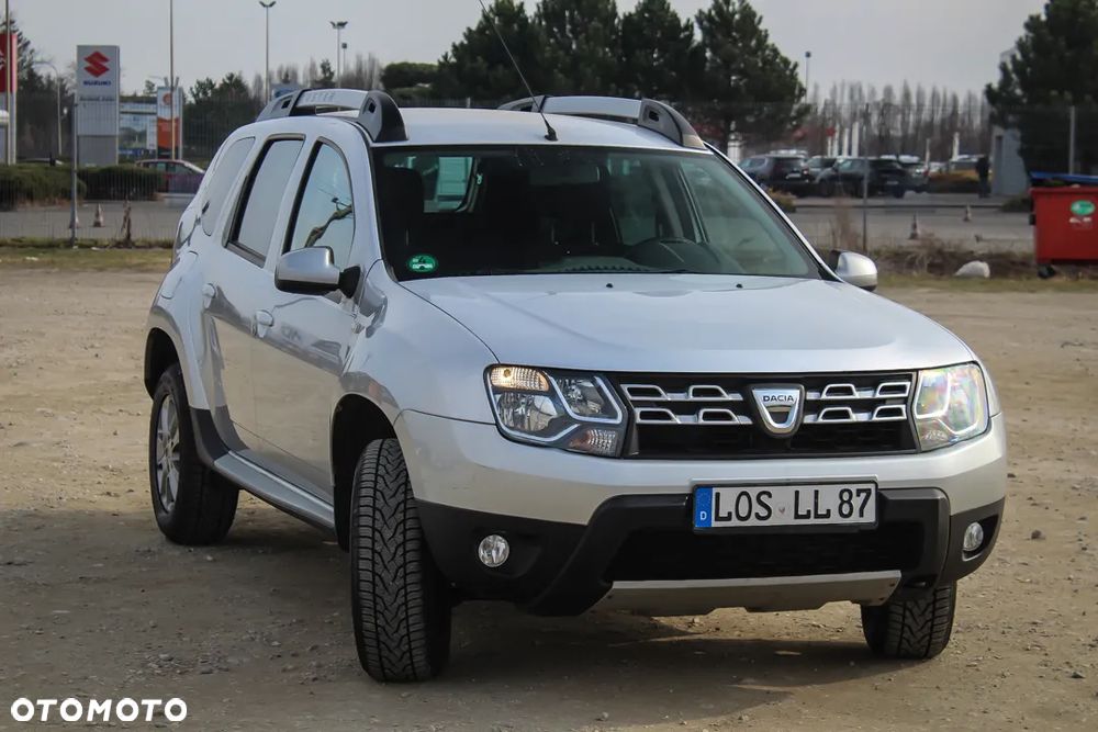 Dacia Duster 1.6 16V 105 4x2 Essentiel - 4
