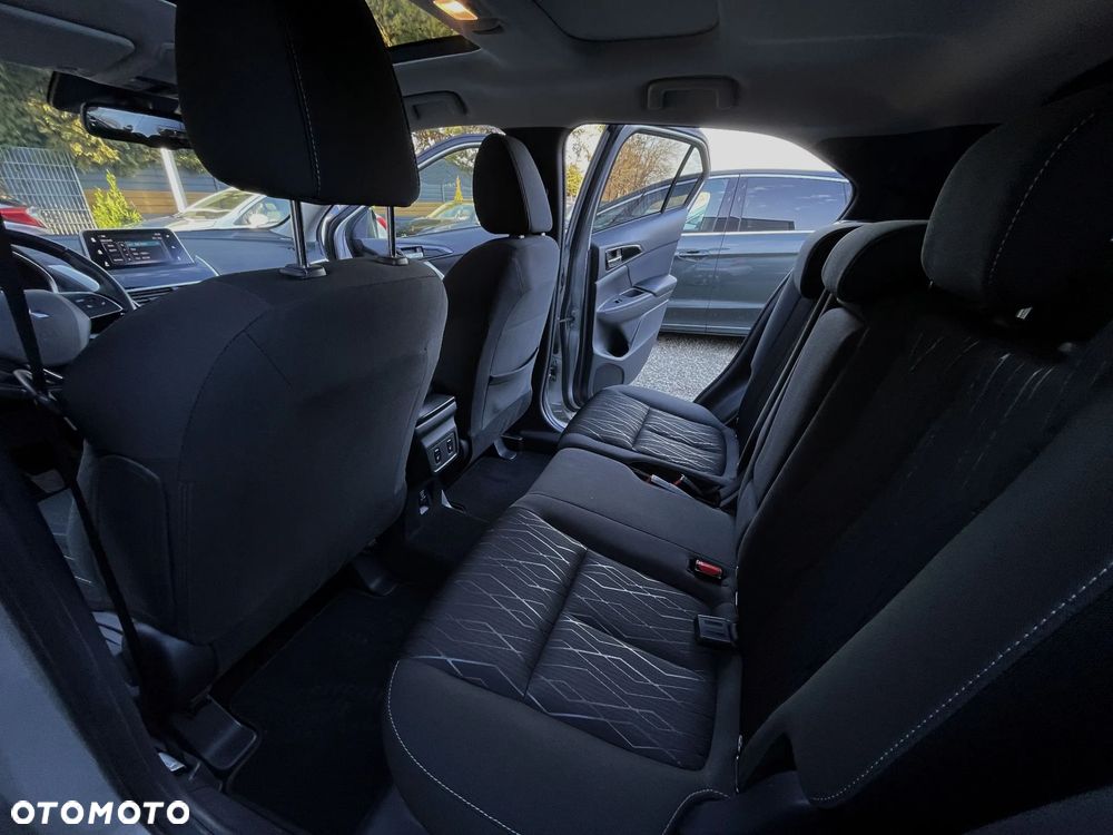 Mitsubishi Eclipse Cross 1.5 T Intense - 20