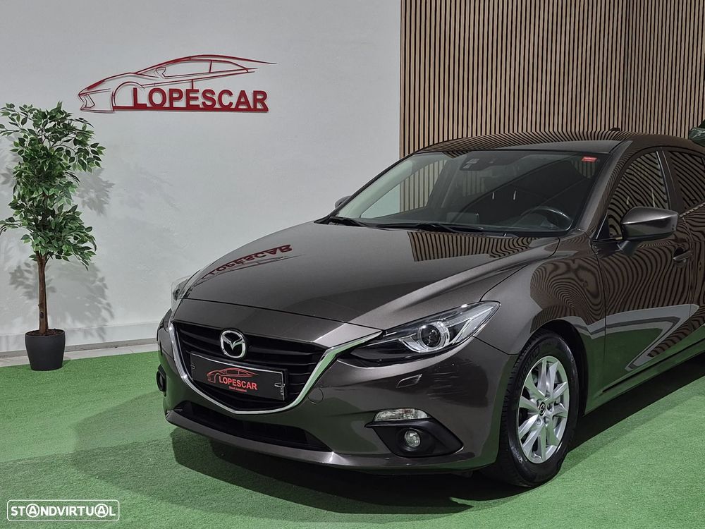Mazda 3 Hatchback 2013 photo 2