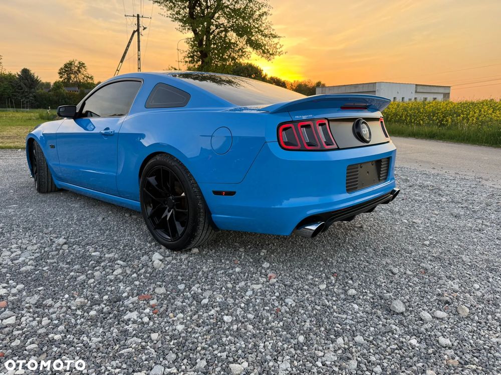 Ford Mustang 5.0 V8 GT Premium - 13