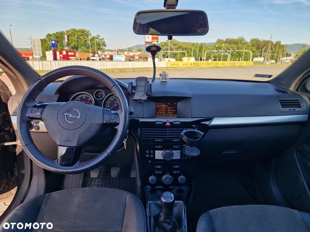 Opel Astra 1.7 CDTI Cosmo - 9