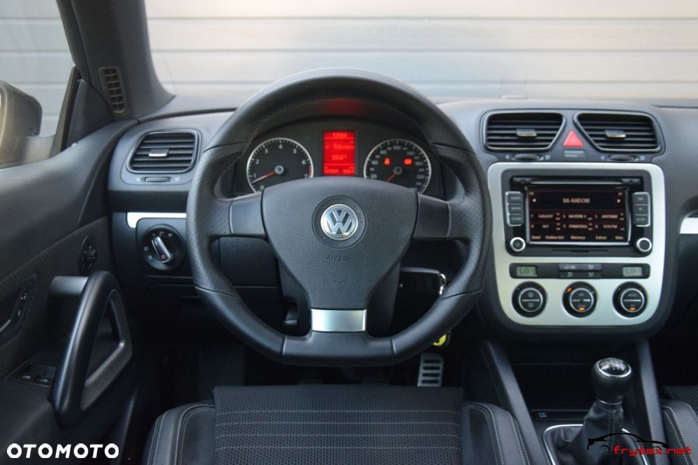 Volkswagen Scirocco - 29
