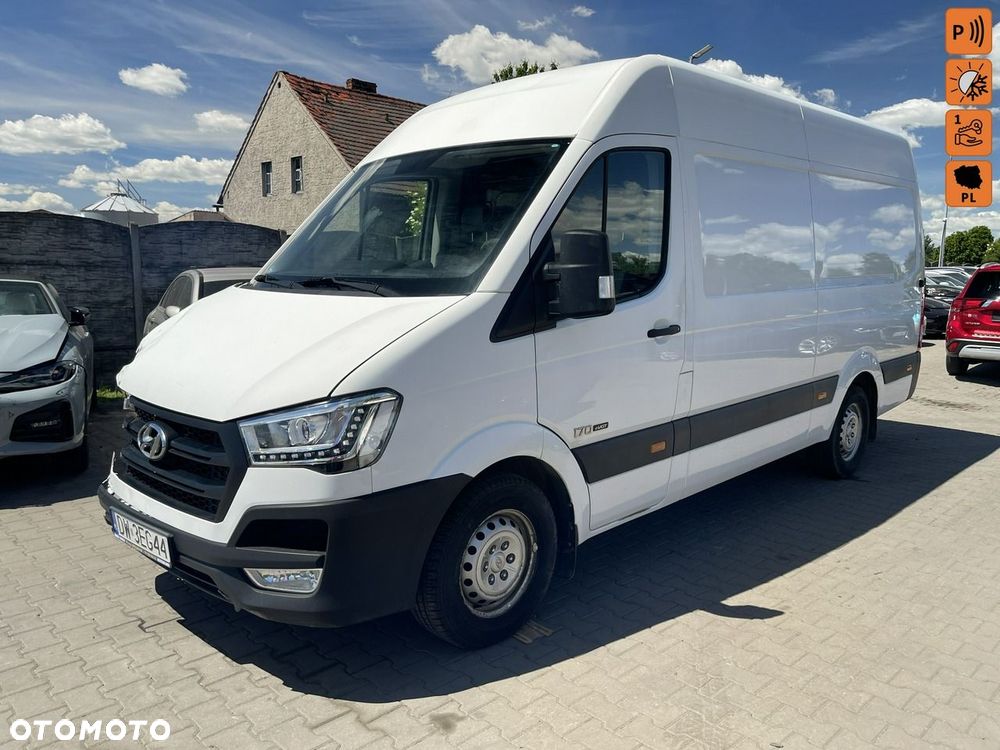 Hyundai H350 - 1