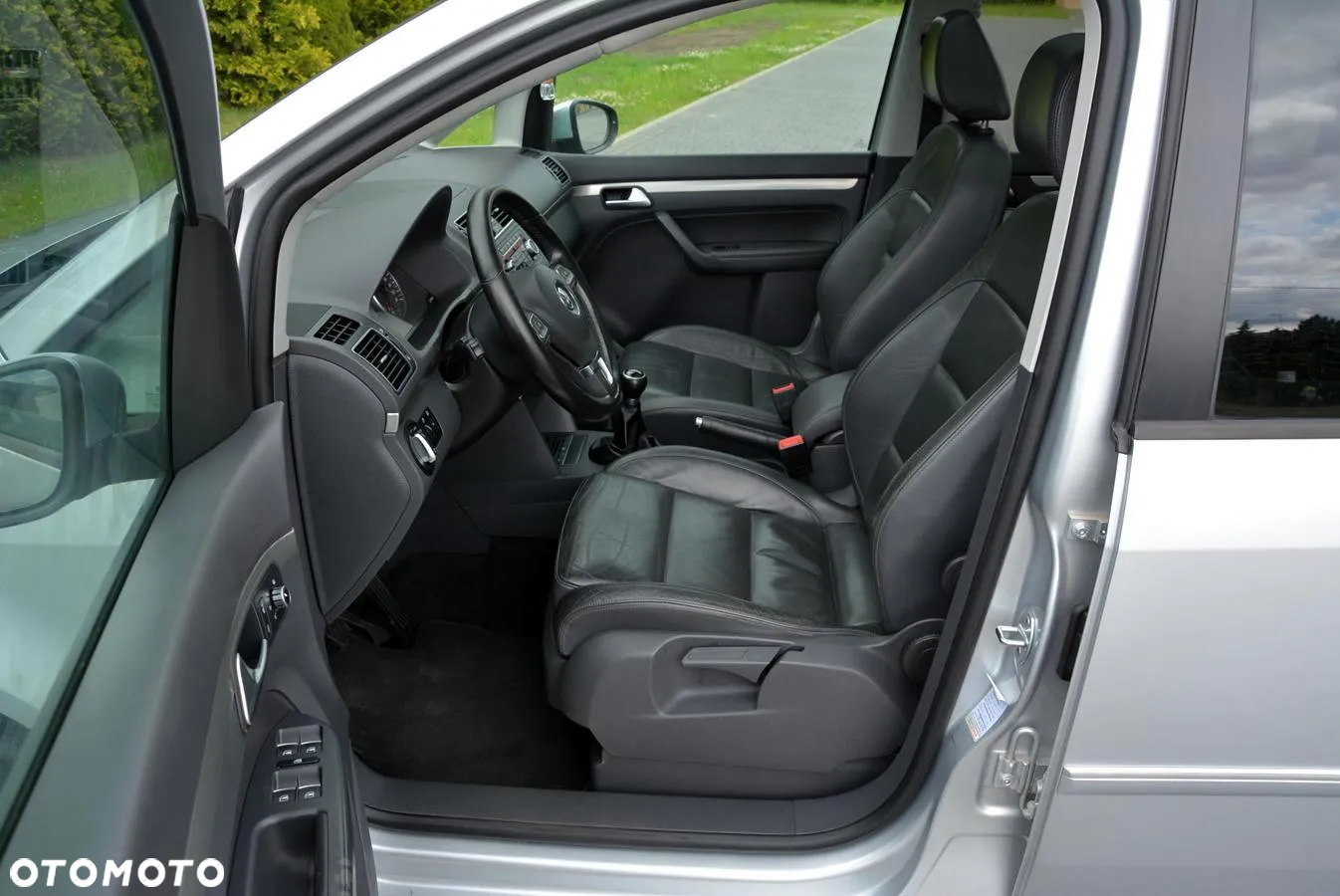 Volkswagen Touran 1.4 TSI Highline Perfectline - 16