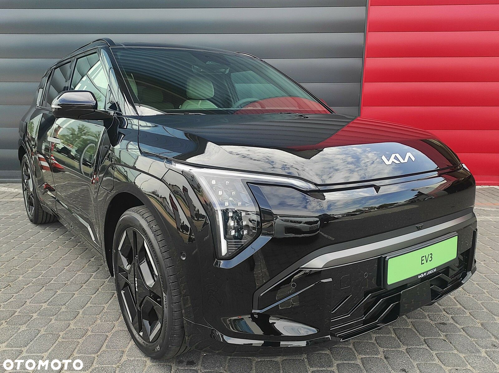 Kia EV3 81.4kWh GT Line - 3