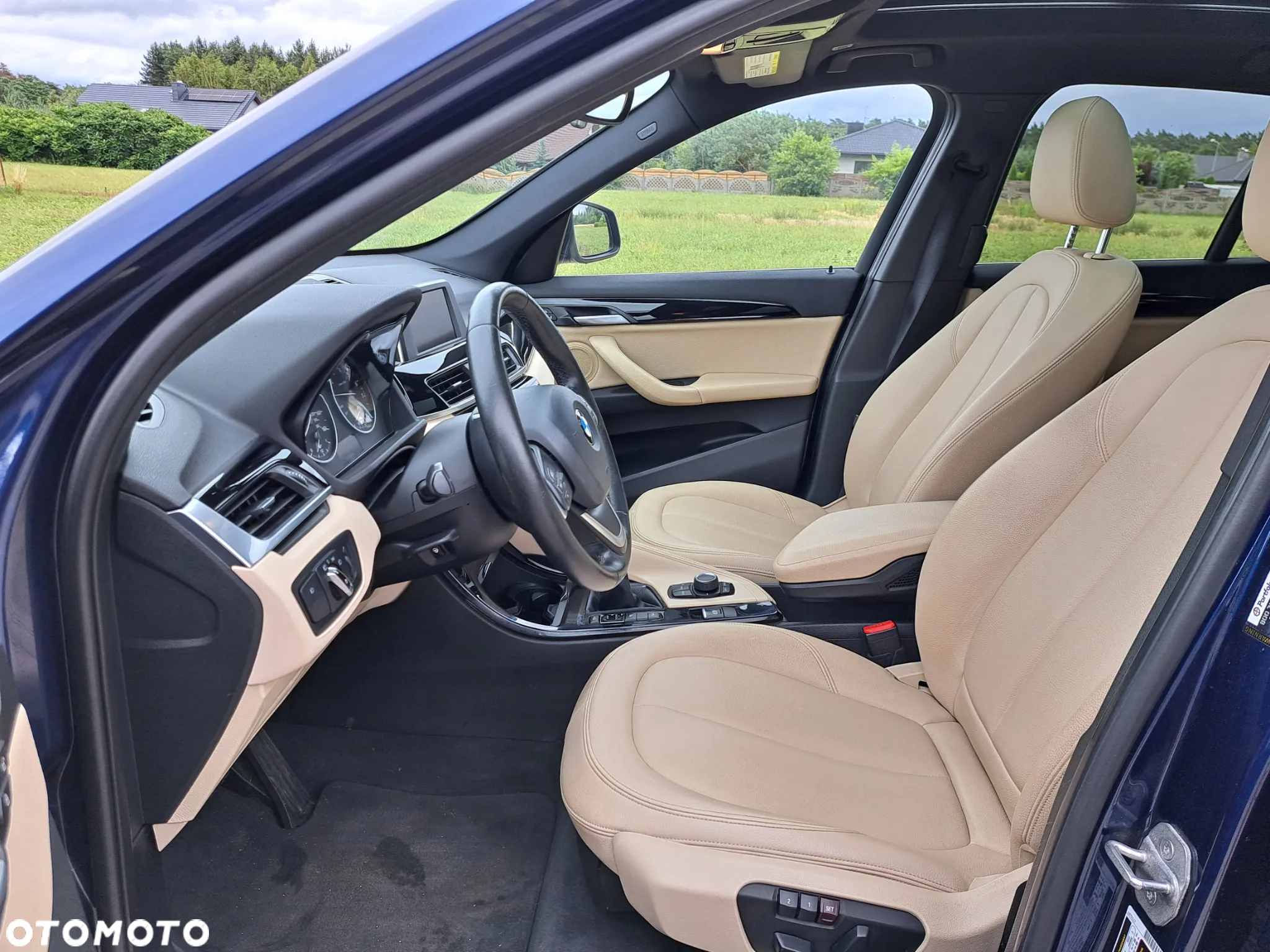 BMW X1 - 6