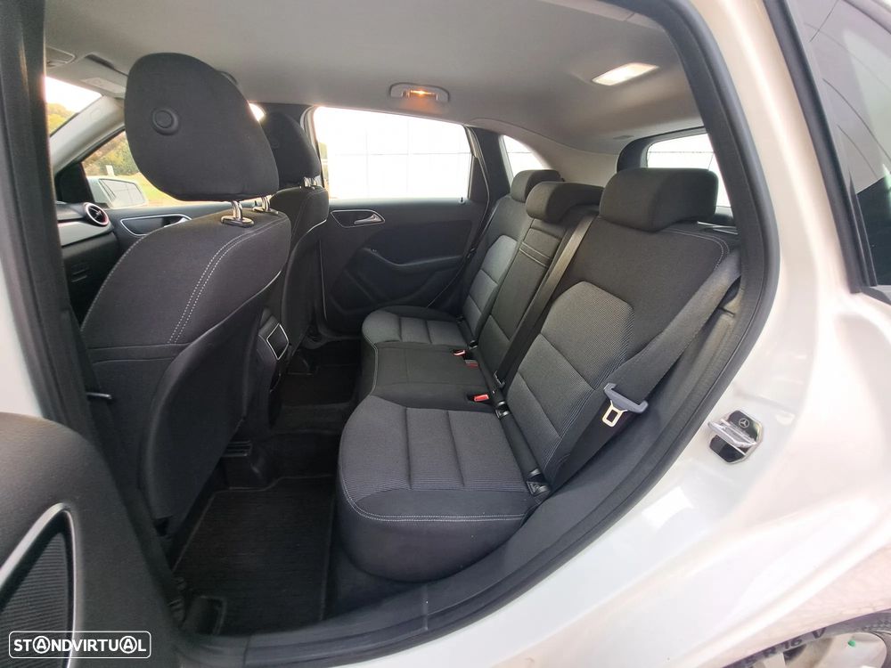 Mercedes-Benz B 180 CDI Urban - 25