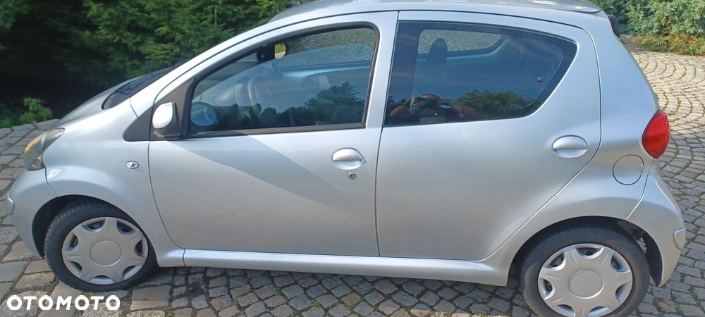 Toyota Aygo Standard - 4
