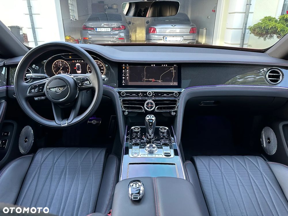 Bentley Flying Spur V8 - 29