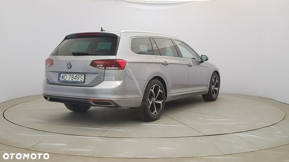 Volkswagen Passat - 7